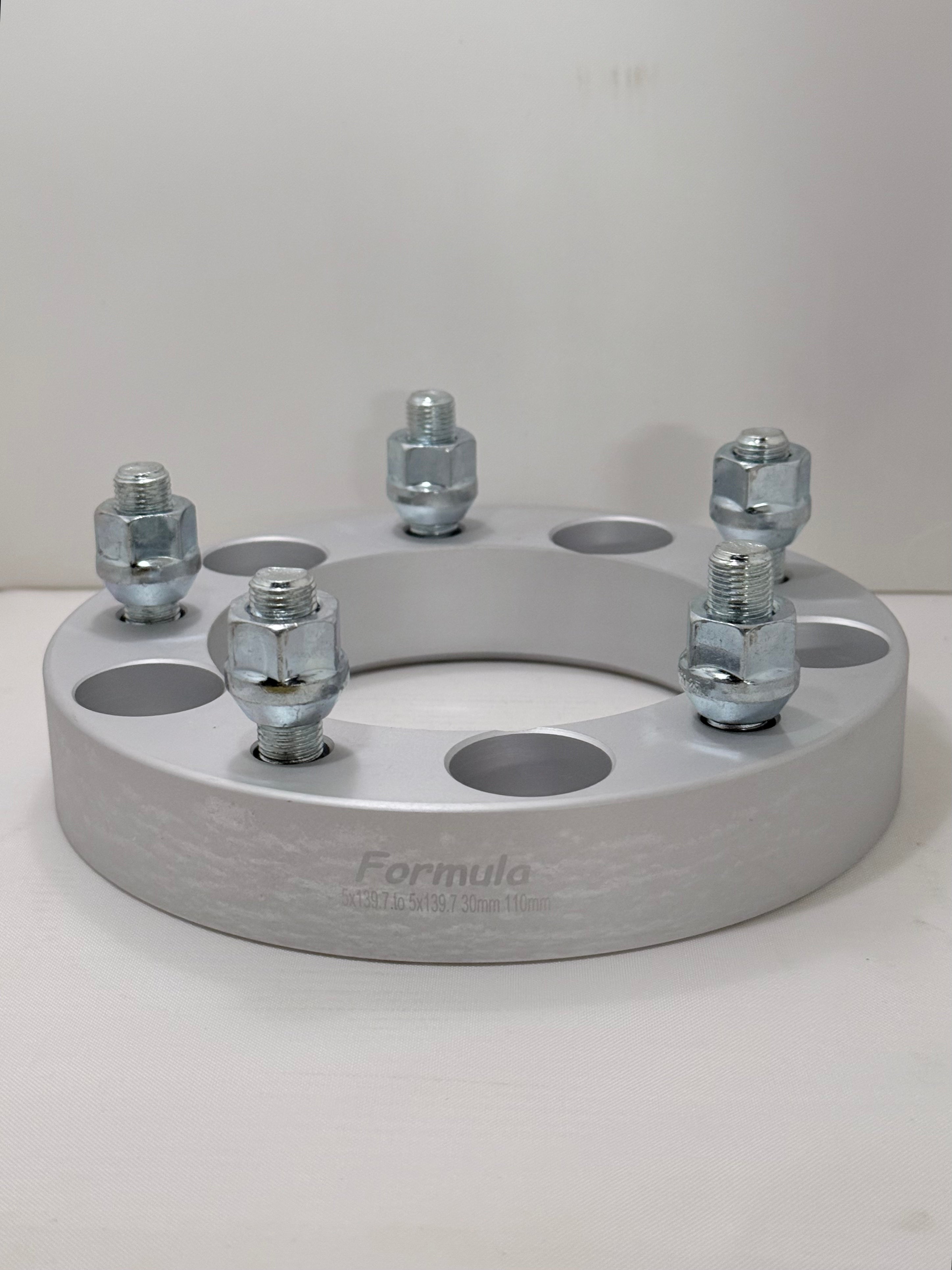 SPACERS 5X139.7 30MM 110MM 12X1.25